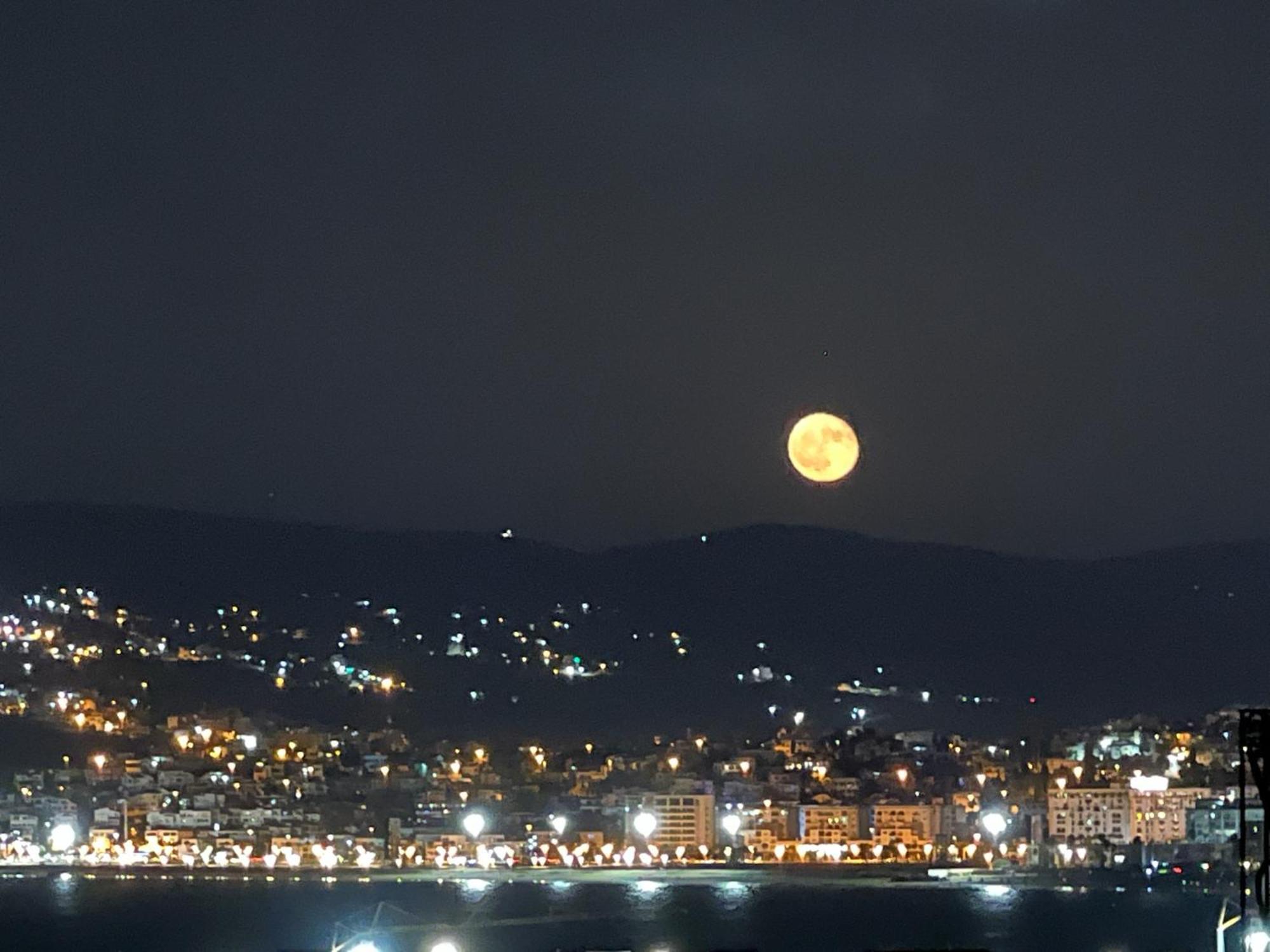 La Suite De L'Air De Tanger Luaran gambar